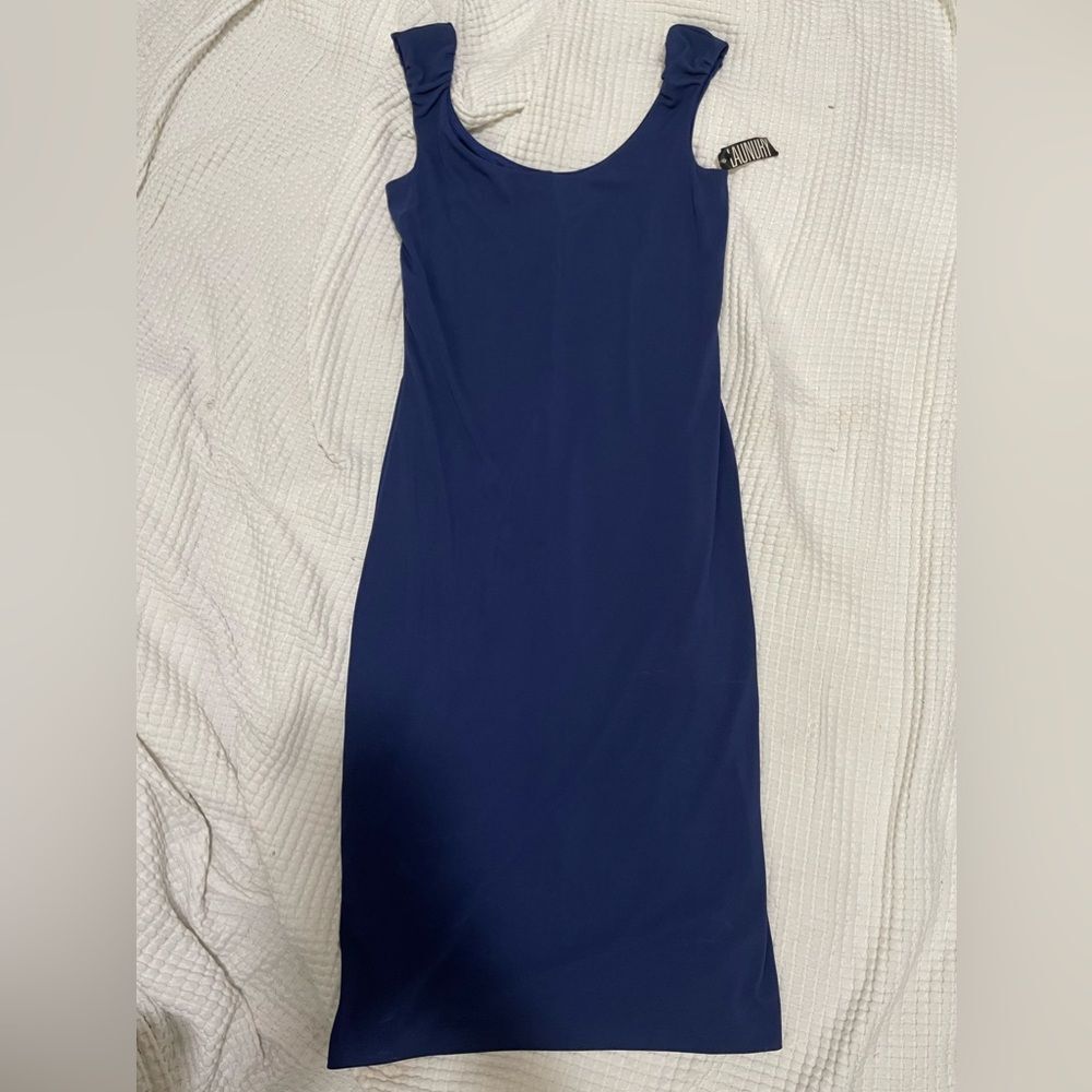 NWT- Laundry by Shelli Segal- 8